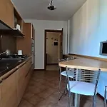Con Free Parking E Wifi Apartament Como